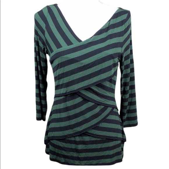 Vince Camuto Tops - Vince Camuto | Fit and Flatter Striped Top
